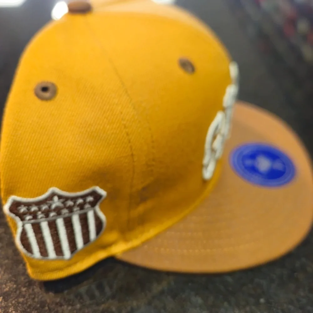 Sz Various Fitted cap brown grays